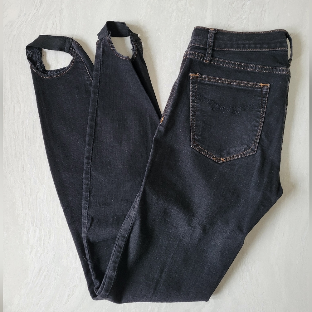 GAP stirrup legging jeans in black